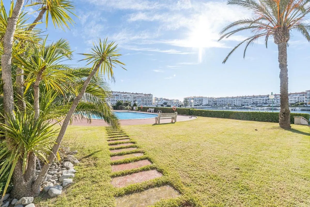 אמפוריבראבה 1005 Apartamento Con Vistas Al Lago San Maurici By Homeselectspain ספרד