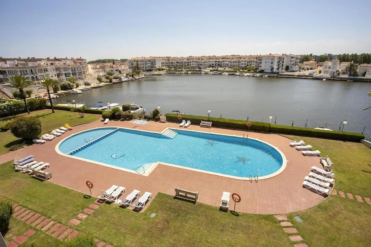 דירה אמפוריבראבה 1005 Apartamento Con Vistas Al Lago San Maurici By Homeselectspain