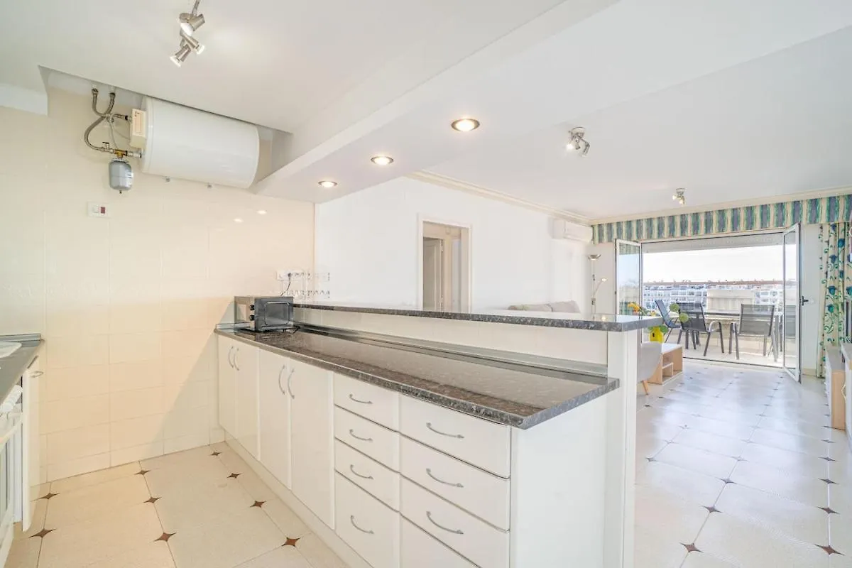 דירה אמפוריבראבה 1005 Apartamento Con Vistas Al Lago San Maurici By Homeselectspain