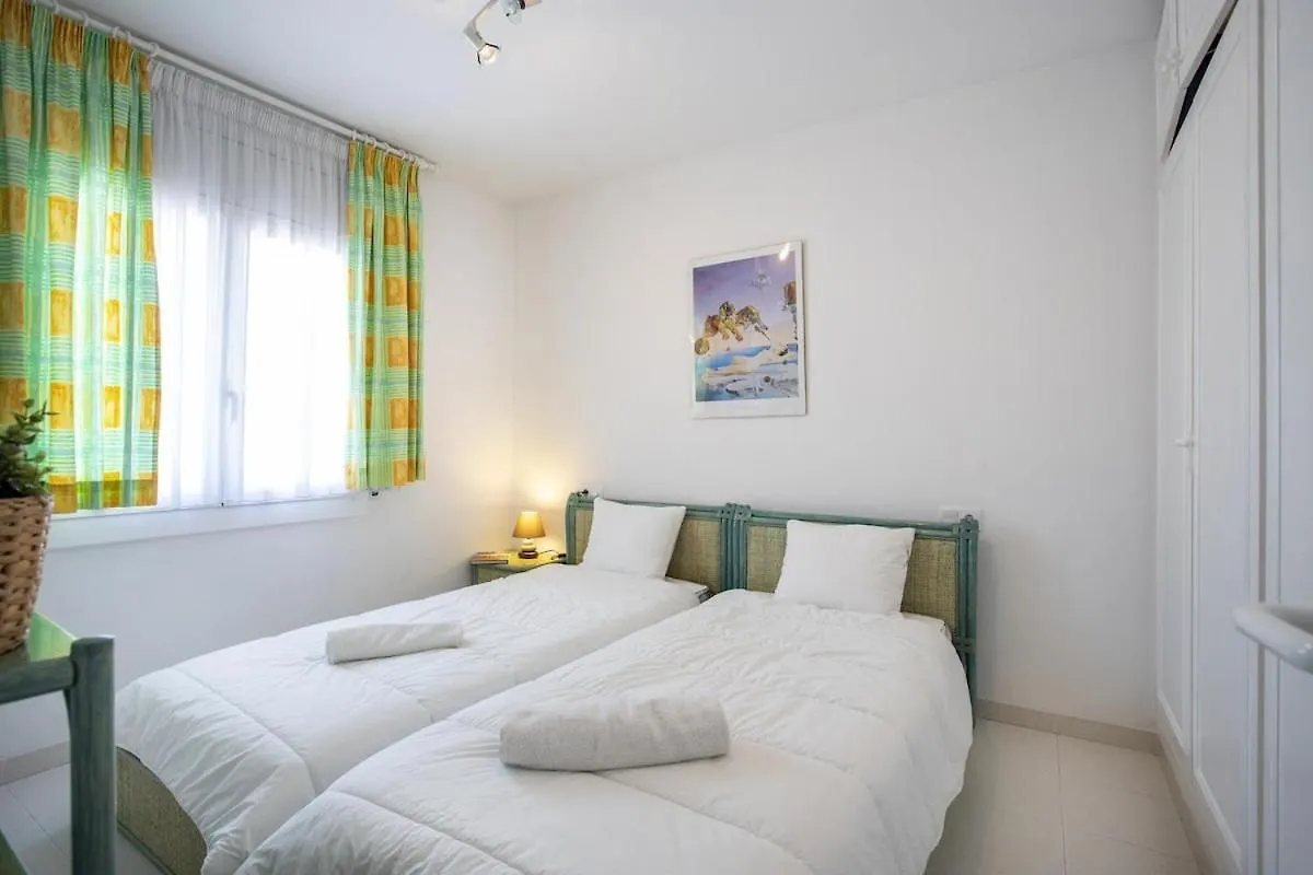 דירה אמפוריבראבה 1005 Apartamento Con Vistas Al Lago San Maurici By Homeselectspain ספרד