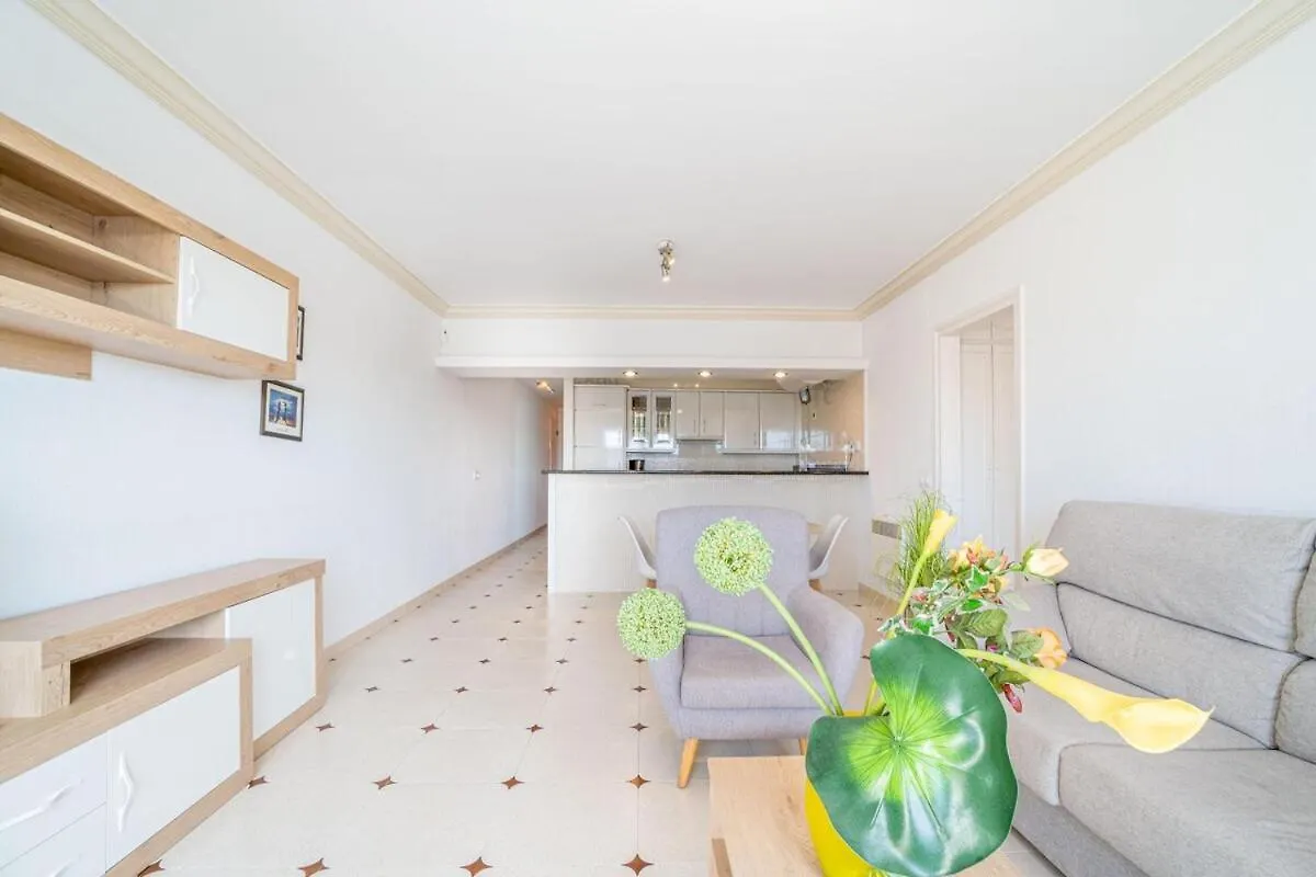 1005 Apartamento Con Vistas Al Lago San Maurici By Homeselectspain Empuriabrava Appartement