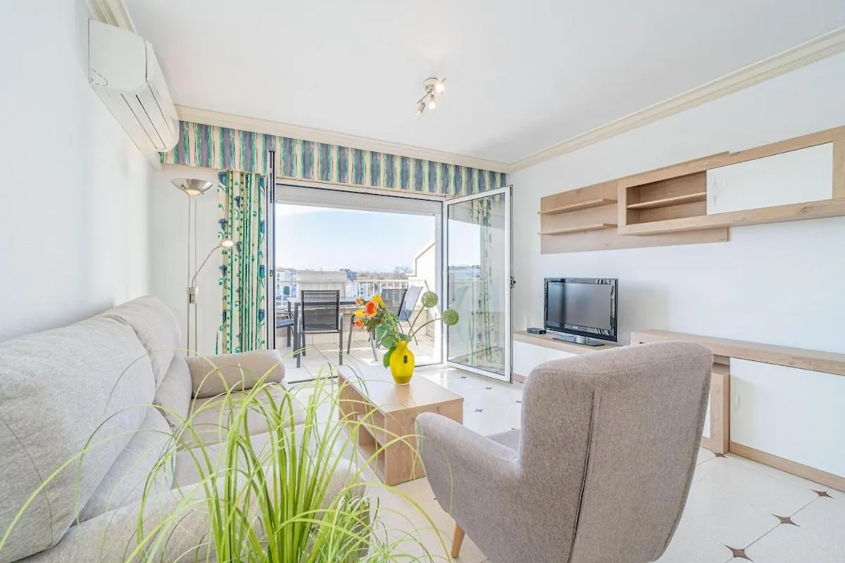 1005 Apartamento Con Vistas Al Lago San Maurici By Homeselectspain Empuriabrava