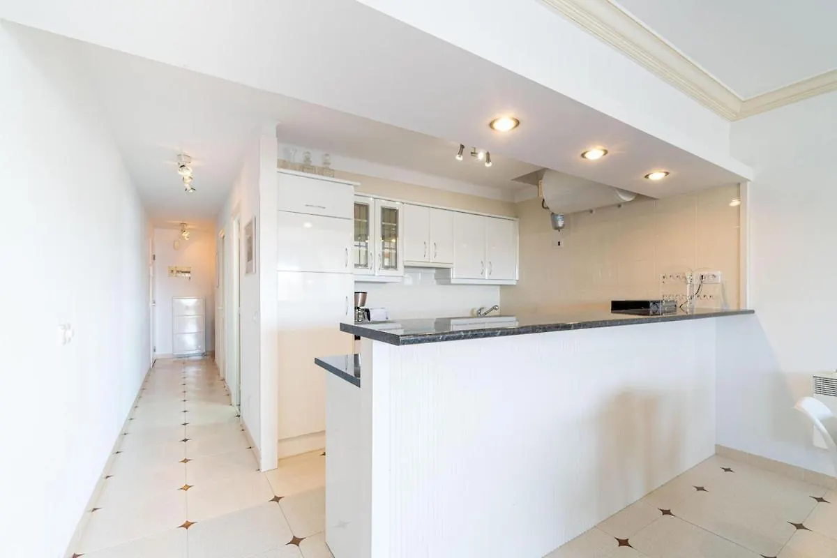 Apartment 1005 Apartamento Con Vistas Al Lago San Maurici By Homeselectspain Empuriabrava